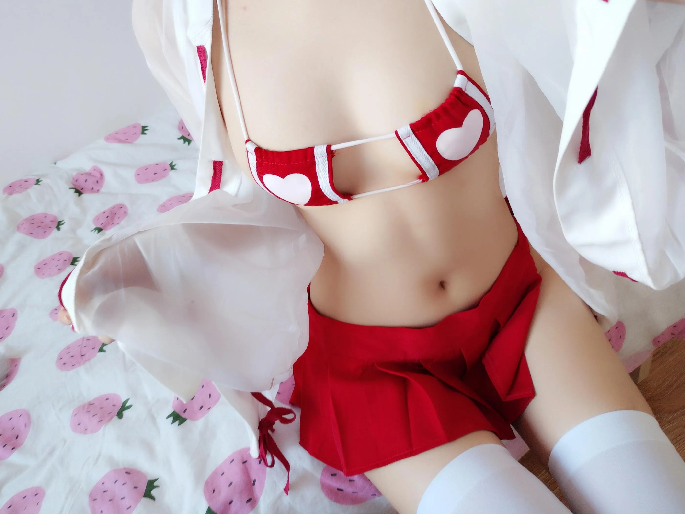 NO.3 雯妹不讲道理-自拍本（1号本）-巫女17p [17P]插图